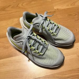 Nike Boys Youth Pegasus 37 GS Smoke Grey Volt